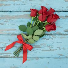 Букет Красные розы в Бредах
