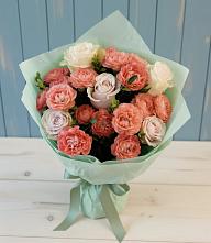 Букет цветов из:  Розы в Бредах