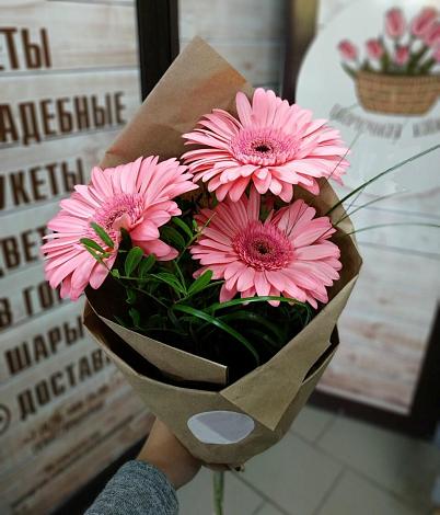 Букет цветов из: Герберы в Бредах