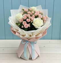 Букет цветов из:  Розы в Бредах