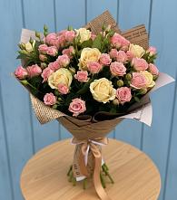 Букет цветов из:  Розы #REPLACE_PRED# Бредах