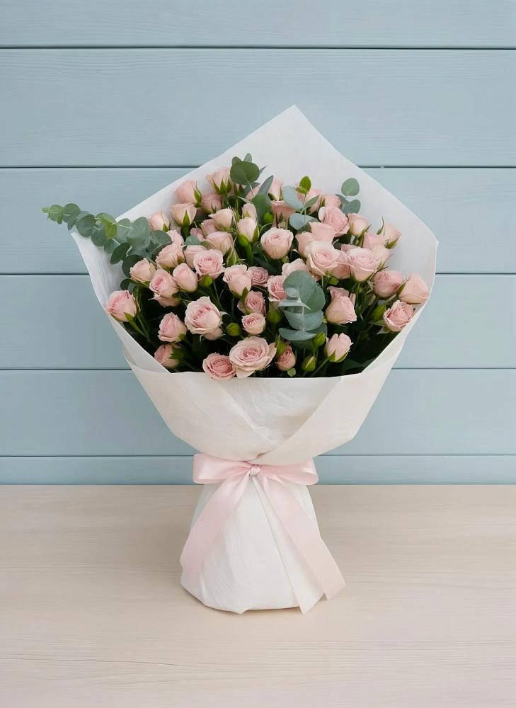 Букет цветов из: Розы в Бредах