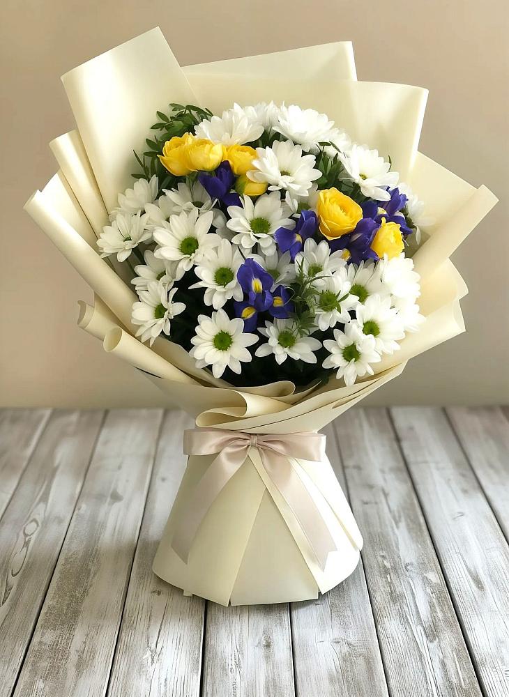 Букет цветов из: Ирисы, Хризантемы и Розы в Бредах