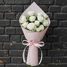 Букет цветов из:  Розы #REPLACE_PRED# Бредах