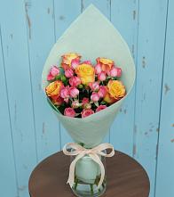 Букет цветов из:  Розы #REPLACE_PRED# Бредах