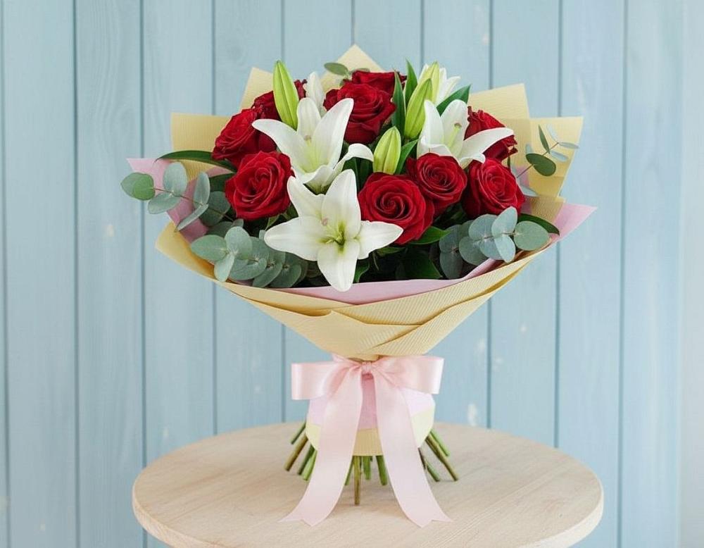 Букет цветов из: Лилии и Розы в Бредах